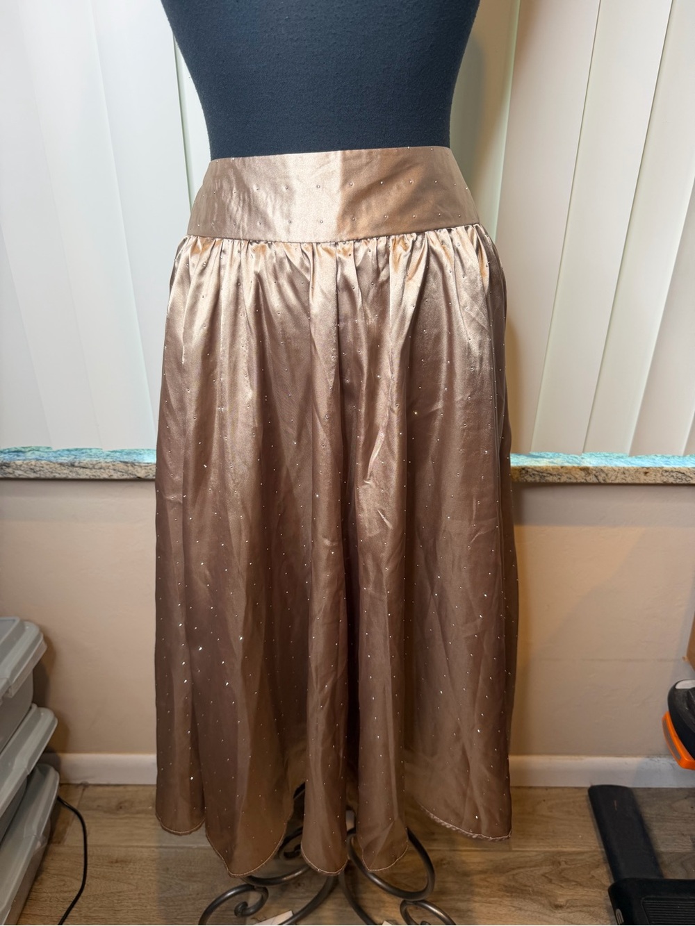 Cato Metallic Bronze Rhinestones A-Line Elastic Back Midi Skirt Size Large NEW